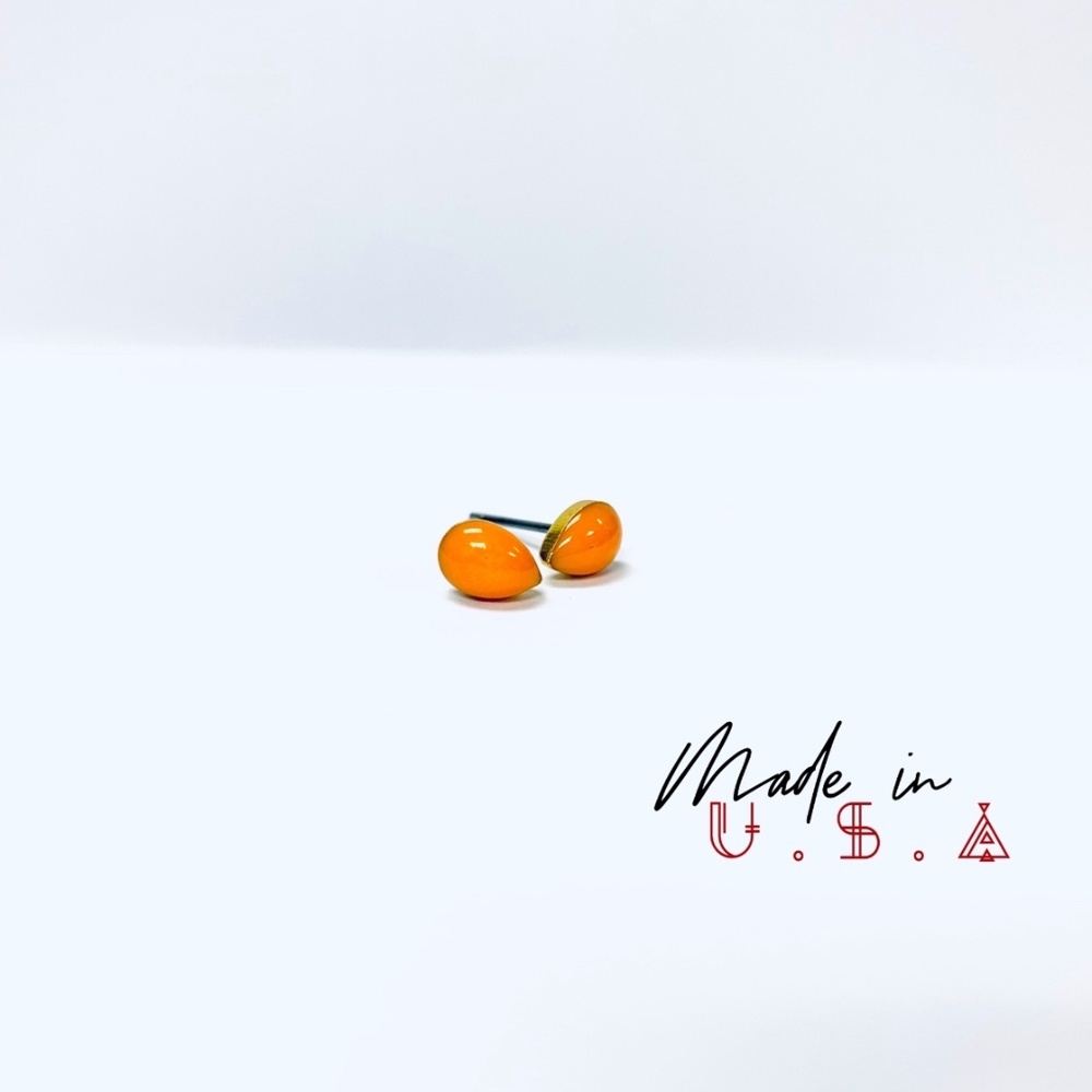 Petite Petal Gold Base Earring - Spring Orange